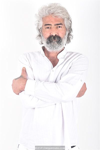 Erkek Oyuncular Adayımız Çetin