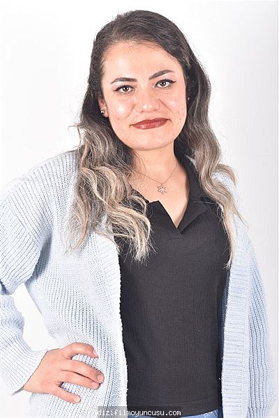 Kadın Oyuncular Adayımız Emel