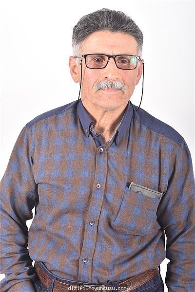 Erkek Oyuncular Adayımız Hüseyin