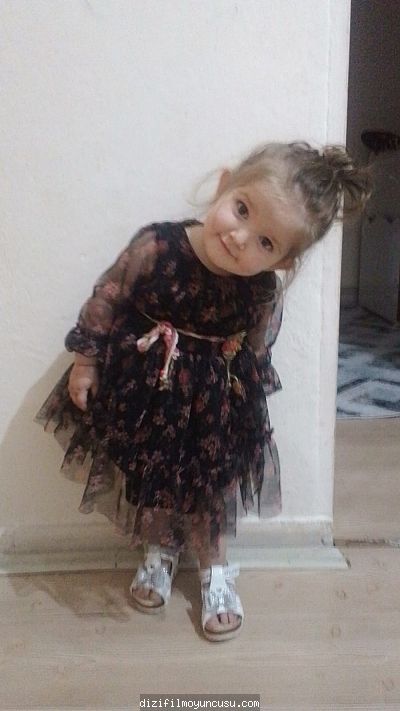 Çocuk Oyuncular Adayımız Betül