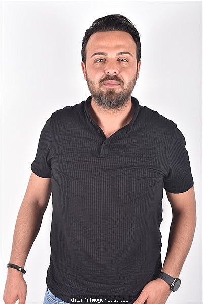 Erkek Oyuncular Adayımız Mustafa