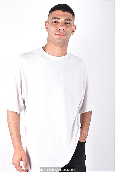 Erkek Oyuncular Adayımız Yavuz