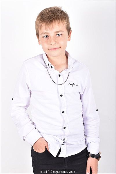 Çocuk Oyuncular Adayımız Mustafa