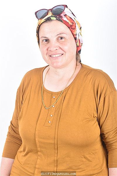 Kadın Oyuncular Adayımız Fatma