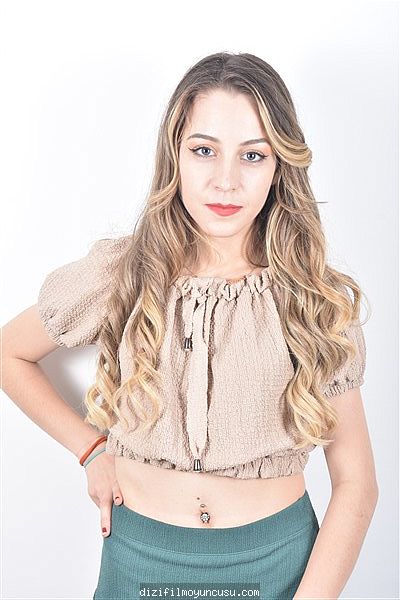 Kadın Oyuncular Adayımız Ebru