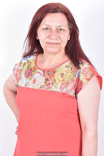Kadın Oyuncular Adayımız Gülşen