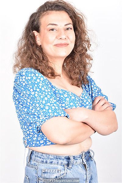 Kadın Oyuncular Adayımız Şeyda