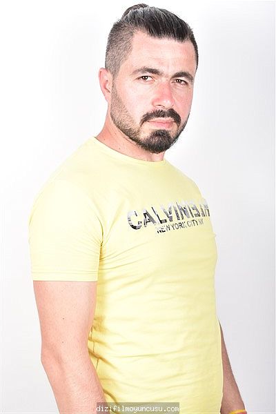 Erkek Oyuncular Adayımız Cihan