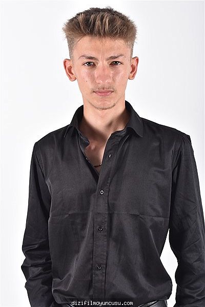 Erkek Oyuncular Adayımız Caner