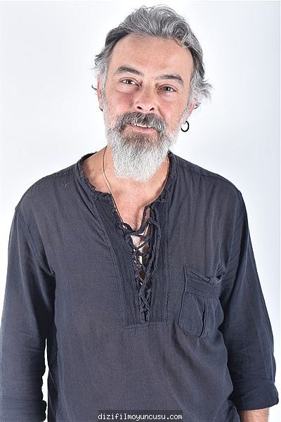 Erkek Oyuncular Adayımız Onur
