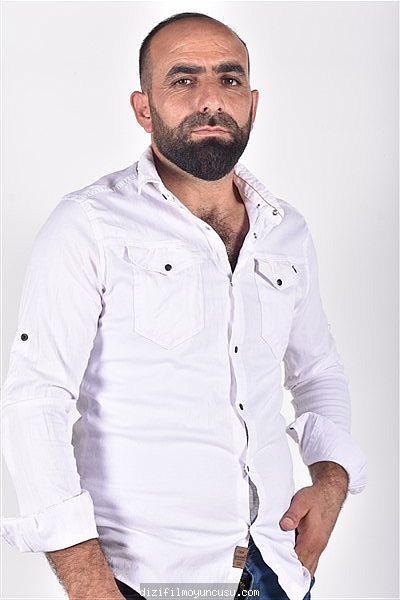 Erkek Oyuncular Adayımız Taner