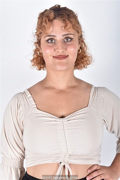 Kadın Oyuncular Adayımız Emel