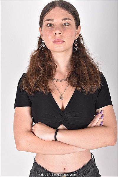 Kadın Oyuncular Adayımız Esma