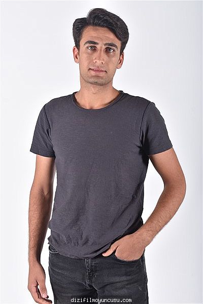 Erkek Oyuncular Adayımız Orhan