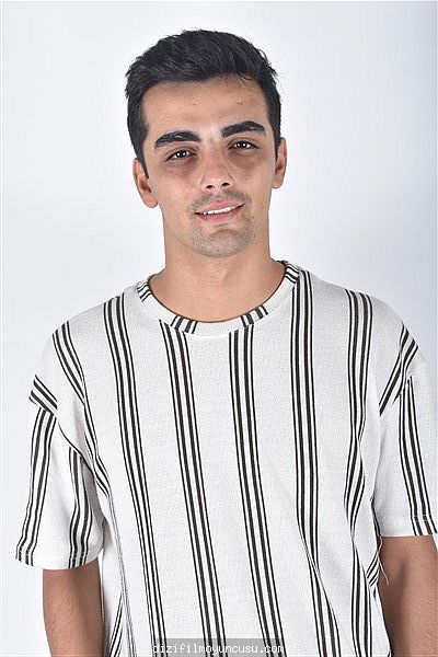 Erkek Oyuncular Adayımız Tolga