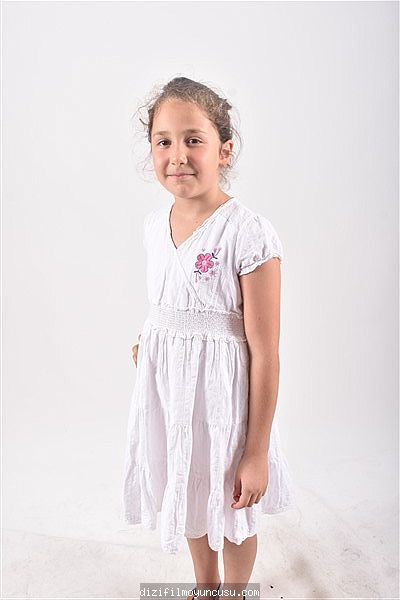 Çocuk Oyuncular Adayımız Cemre