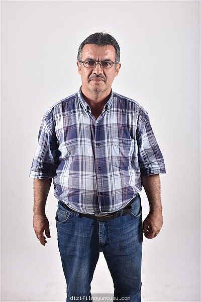 Erkek Oyuncular Adayımız Mustafa