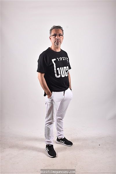 Erkek Oyuncular Adayımız Mehmet