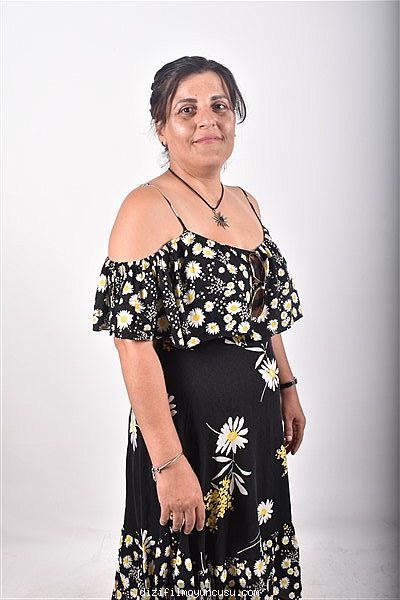 Kadın Oyuncular Adayımız Nermin