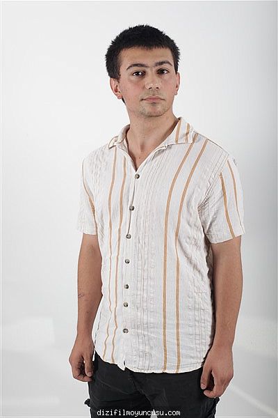 Erkek Oyuncular Adayımız Umut