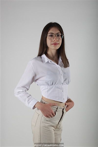 Kadın Oyuncular Adayımız Betül