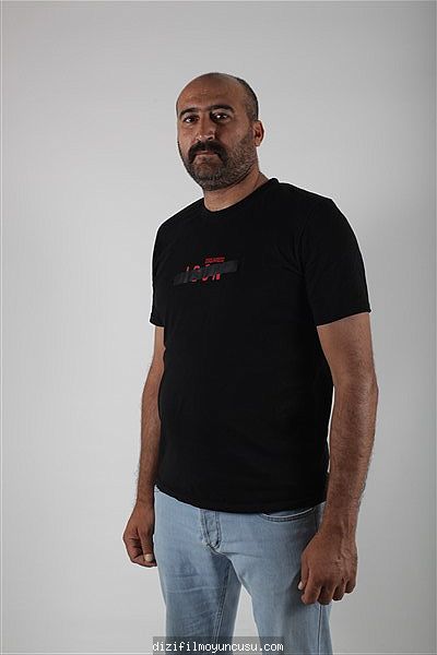 Erkek Oyuncular Adayımız Soner