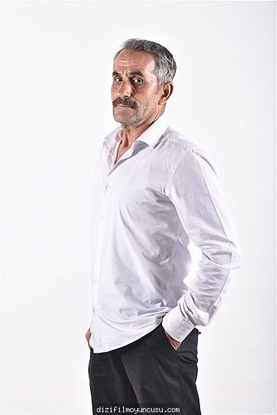 Erkek Oyuncular Adayımız Metin