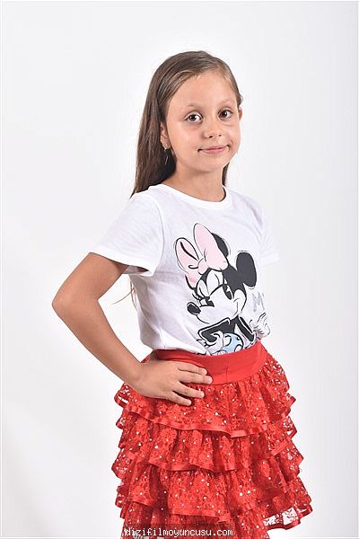 Çocuk Oyuncular Adayımız Hira
