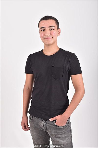 Erkek Oyuncular Adayımız Arif