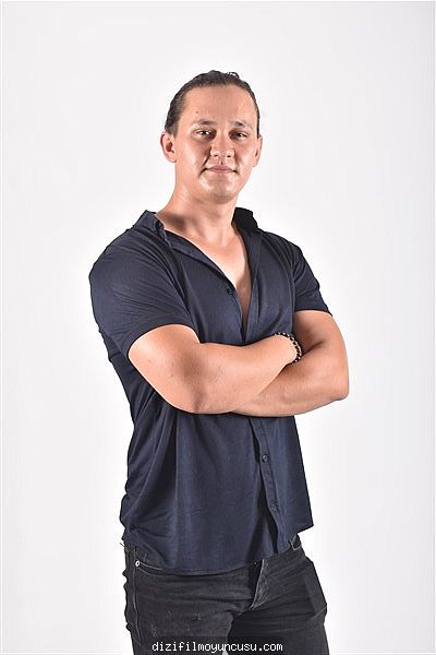 Erkek Oyuncular Adayımız Mevlüt
