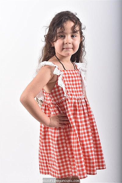 Çocuk Oyuncular Adayımız Pelin