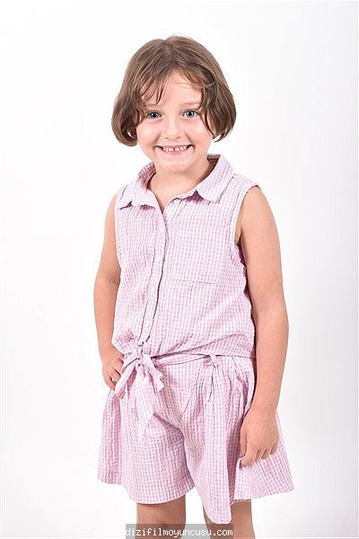 Çocuk Oyuncular Adayımız Elif