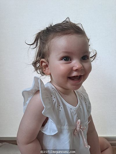 Çocuk Oyuncular Adayımız Lidya
