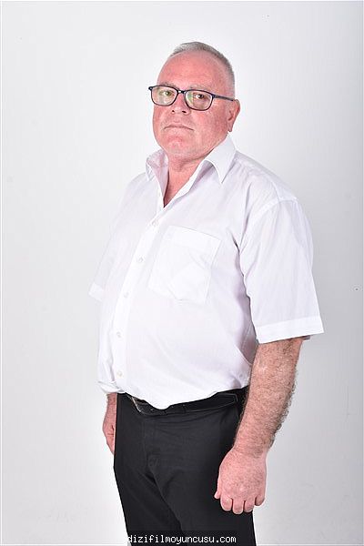 Erkek Oyuncular Adayımız Selahattin