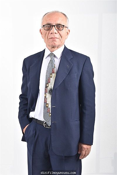 Erkek Oyuncular Adayımız Bülent