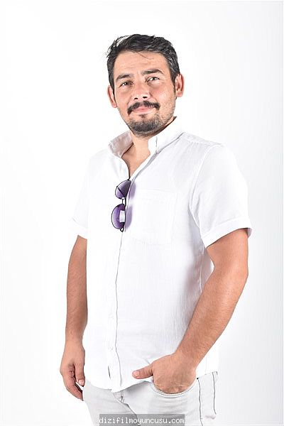Erkek Oyuncular Adayımız Mehmet