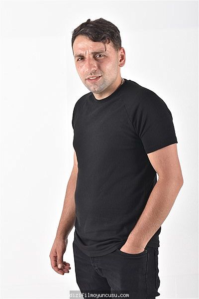 Erkek Oyuncular Adayımız Murat