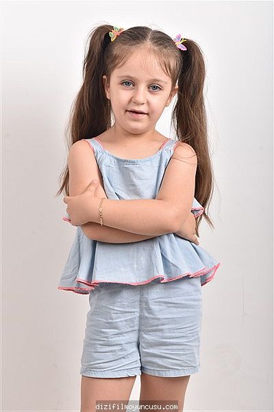 Çocuk Oyuncular Adayımız Ecrin