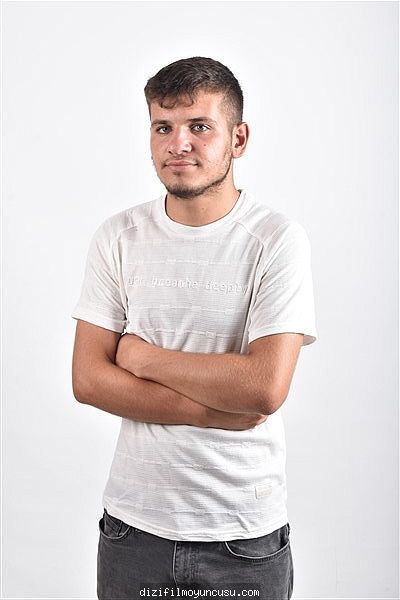 Erkek Oyuncular Adayımız Rüzgar