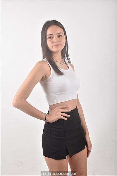 Kadın Oyuncular Adayımız Elifsu