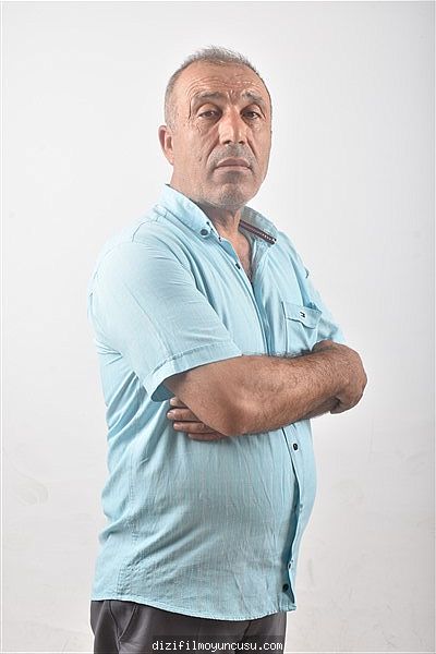 Erkek Oyuncular Adayımız Mesut