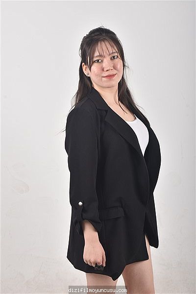 Kadın Oyuncular Adayımız Kübra