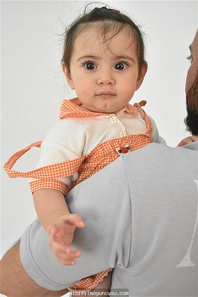 Çocuk Oyuncular Adayımız Hatice