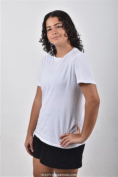 Kadın Oyuncular Adayımız Yeşim