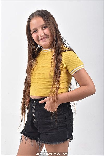 Çocuk Oyuncular Adayımız Esmenur