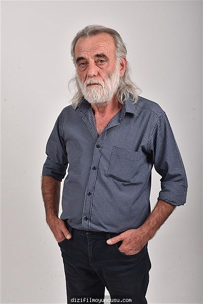 Erkek Oyuncular Adayımız Ahmet