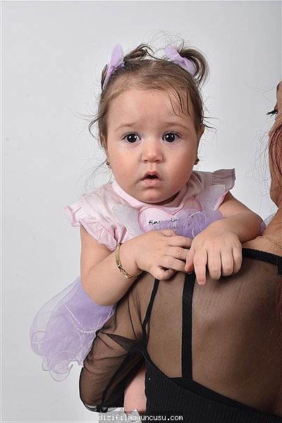 Çocuk Oyuncular Adayımız Hira