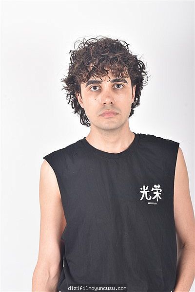 Erkek Oyuncular Adayımız Hasan
