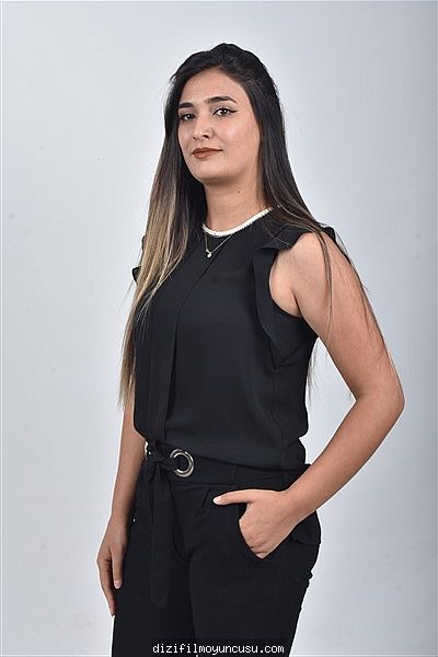 Kadın Oyuncular Adayımız Melek