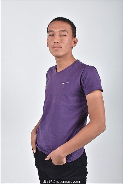 Erkek Oyuncular Adayımız Burak